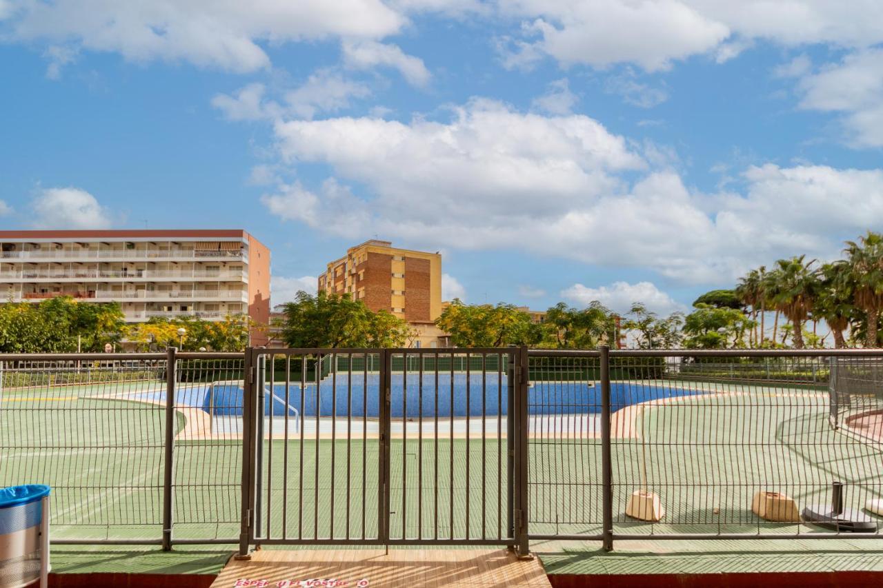 Estudio Delante Del Mar La Pineda Exterior foto